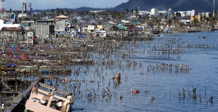 Überschwemmtes Dorf auf Philippinen