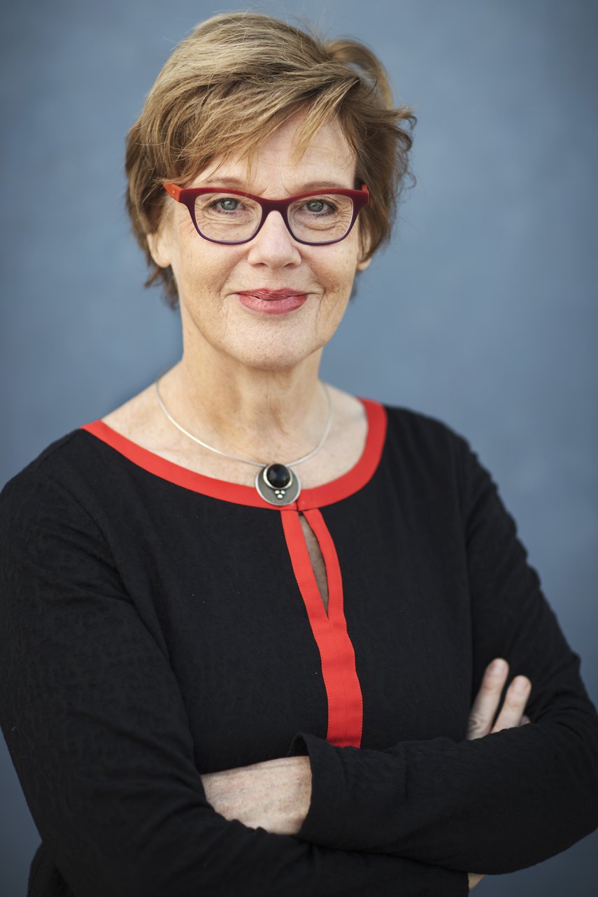 Portrait Pfarrerin Dr. h. c. Cornelia Fülkrug-Weitzel, Präsidentin der Diakonie Katastrophenhilfe